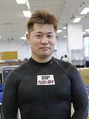 溪飛雄馬