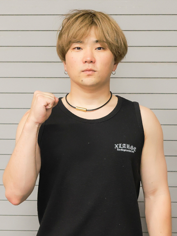 塩崎 隼秀選手