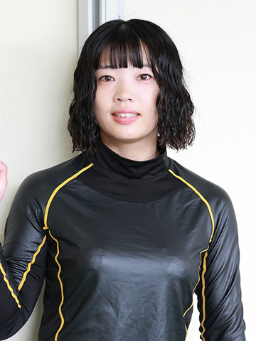 松井優佳